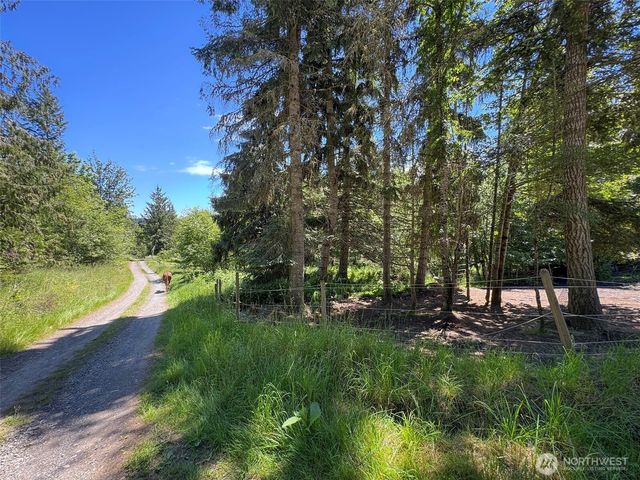 663 Glass Road, Port Angeles, WA 98362