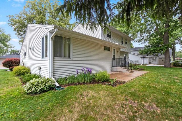 1082 KENWOOD STREET, Green Bay, WI 54304