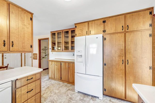 1082 KENWOOD STREET, Green Bay, WI 54304