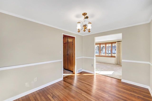 1082 KENWOOD STREET, Green Bay, WI 54304