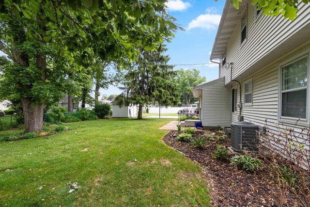 1082 KENWOOD STREET, Green Bay, WI 54304