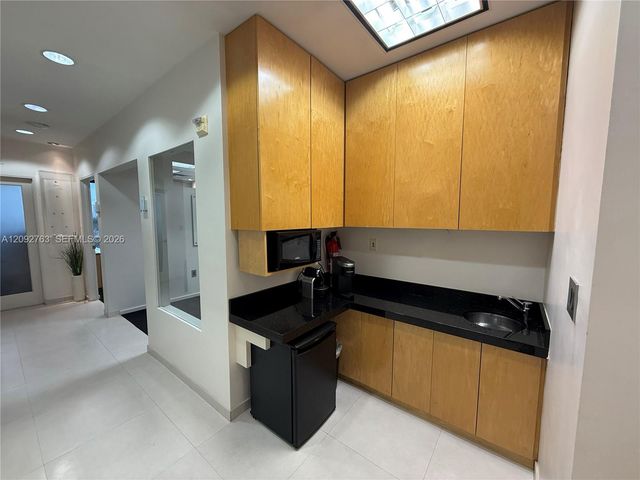 1680 Michigan Avenue 914, Miami Beach, FL 33139