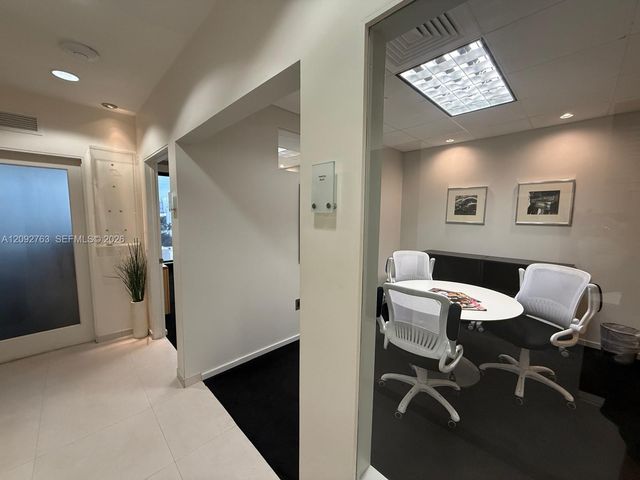 1680 Michigan Avenue 914, Miami Beach, FL 33139