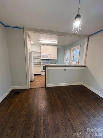 2437 Greenland Avenue, Charlotte, NC 28208