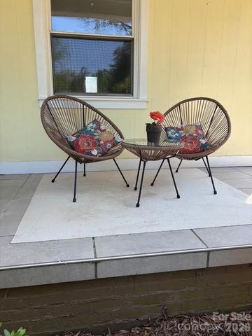 2437 Greenland Avenue, Charlotte, NC 28208