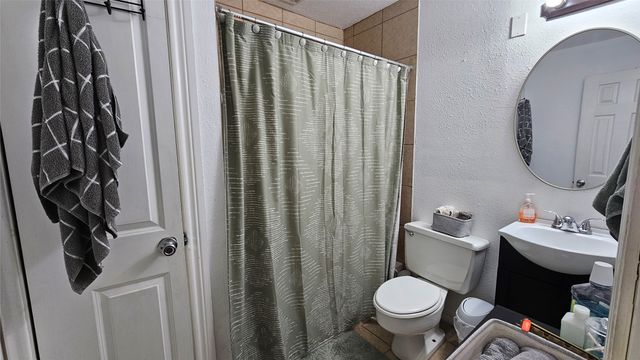 2835 Aster Street, Dallas, TX 75211