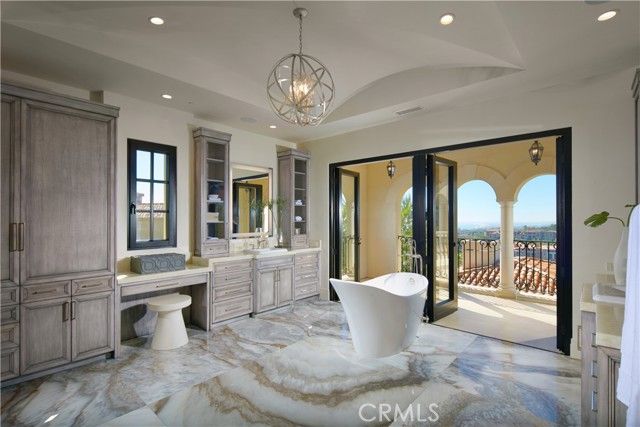 3 Del Mar, Newport Coast, CA 92657