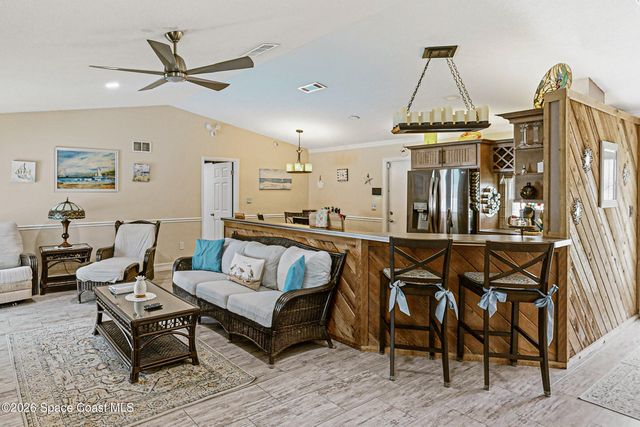 413 Orlov Road NW, Palm Bay, FL 32907