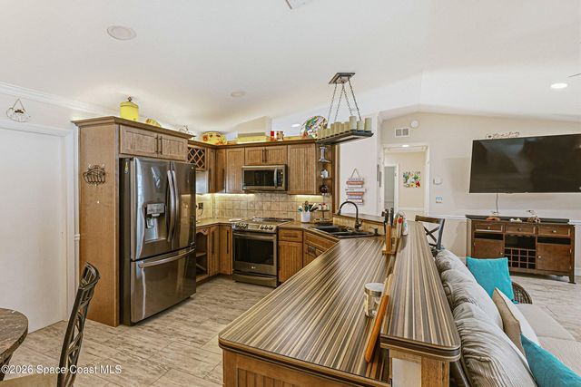 413 Orlov Road NW, Palm Bay, FL 32907