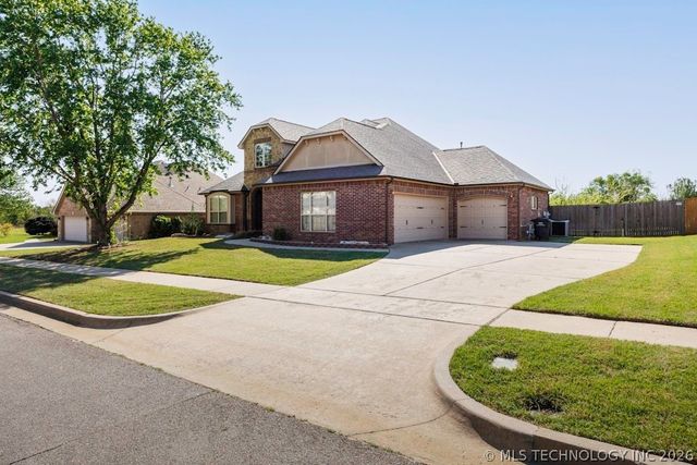 5907 Woodland Road, Bartlesville, OK 74006