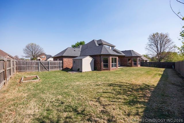 5907 Woodland Road, Bartlesville, OK 74006