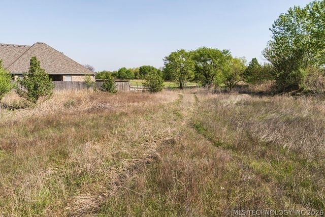 5907 Woodland Road, Bartlesville, OK 74006