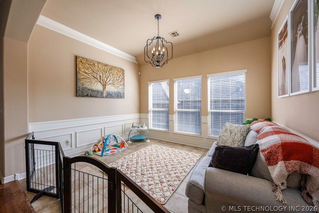 5907 Woodland Road, Bartlesville, OK 74006