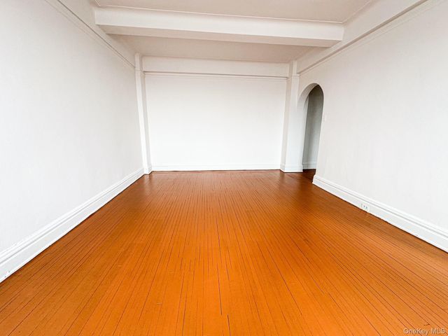 83-00 Talbot Street 8E, Kew Gardens, NY 11415