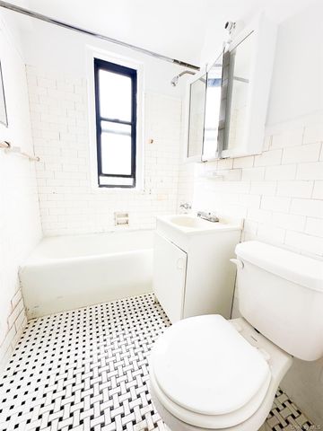 83-00 Talbot Street 8E, Kew Gardens, NY 11415