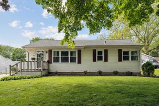 432 Woodbridge Street, Waterloo, IA 50701
