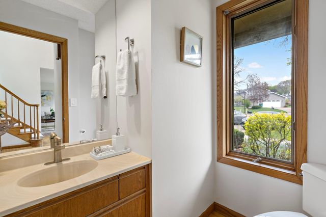 4540 Wellington Lane N, Plymouth, MN 55442