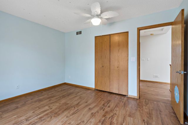 4540 Wellington Lane N, Plymouth, MN 55442
