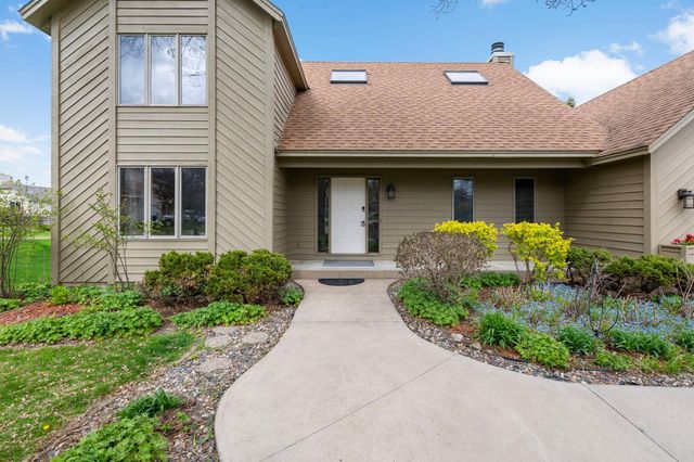 4540 Wellington Lane N, Plymouth, MN 55442