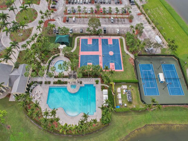 2111 RESTON Circle, Royal Palm Beach, FL 33411