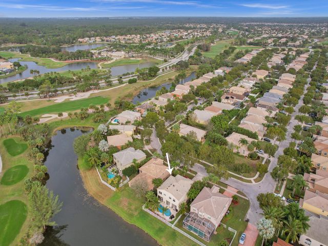2111 RESTON Circle, Royal Palm Beach, FL 33411