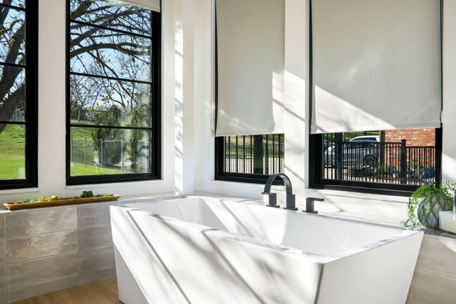 106 W Carruth Lane, Double Oak, TX 75077