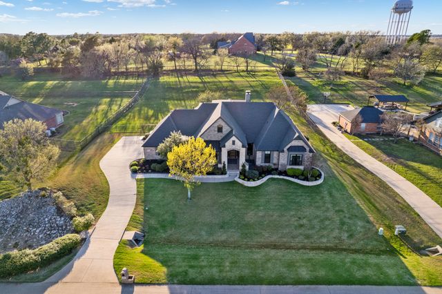 106 W Carruth Lane, Double Oak, TX 75077