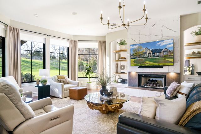 106 W Carruth Lane, Double Oak, TX 75077