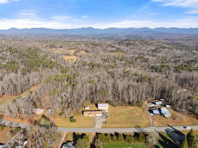 4541 Cavender Creek Road, Dahlonega, GA 30533