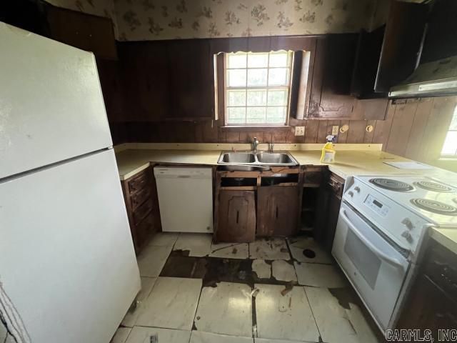 10 Labette Court, Little Rock, AR 72205