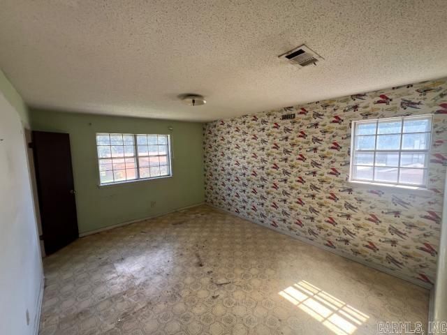 10 Labette Court, Little Rock, AR 72205