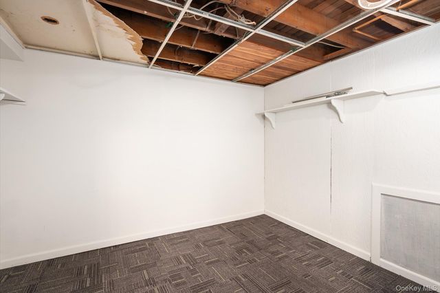 12 Westbury Avenue, Plainview, NY 11803