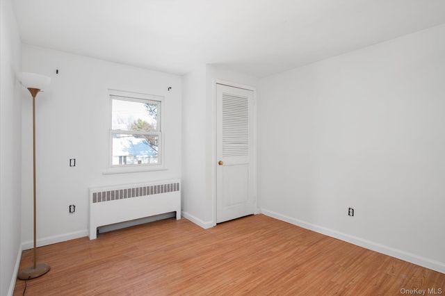 12 Westbury Avenue, Plainview, NY 11803