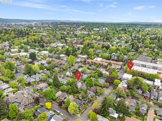 3236 Se YAMHILL St, Portland, OR 97214