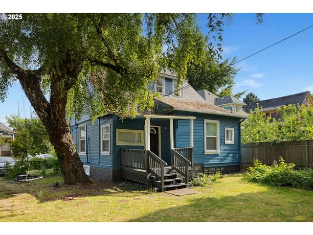 3236 Se YAMHILL St, Portland, OR 97214