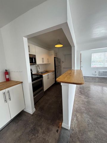 7904 West Dr 101, North Bay Village, FL 33141