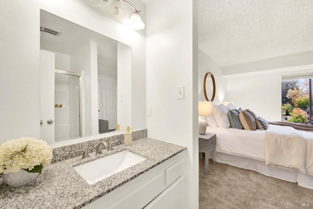 3495 Valle Verde Dr, Napa, CA 94558