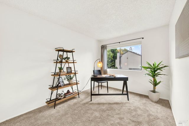 3495 Valle Verde Dr, Napa, CA 94558