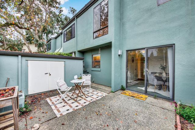 3495 Valle Verde Dr, Napa, CA 94558