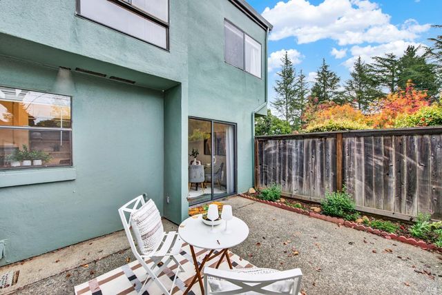 3495 Valle Verde Dr, Napa, CA 94558