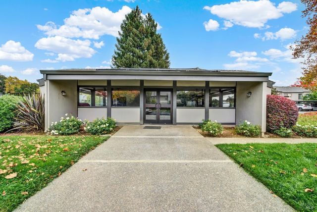 3495 Valle Verde Dr, Napa, CA 94558