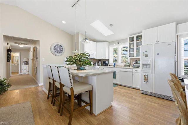 336 Whiting LN, Virginia Beach, VA 23456