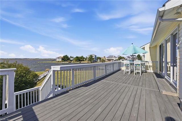 336 Whiting LN, Virginia Beach, VA 23456