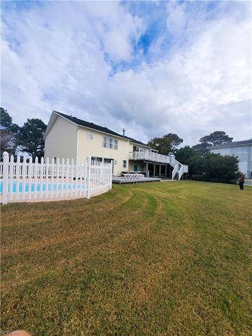 336 Whiting LN, Virginia Beach, VA 23456