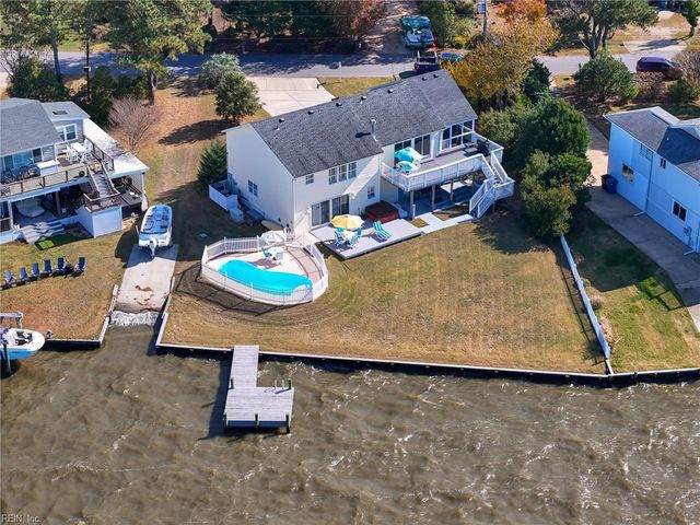 336 Whiting LN, Virginia Beach, VA 23456