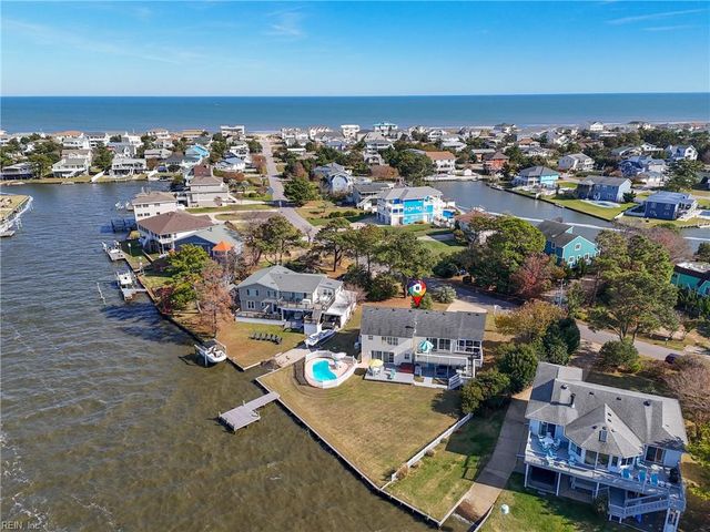 336 Whiting LN, Virginia Beach, VA 23456