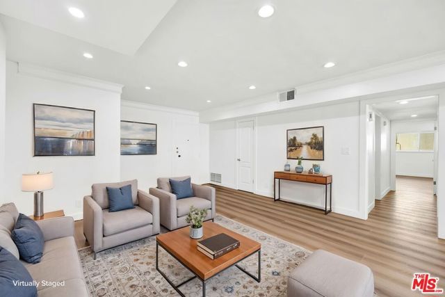 11970 Montana Avenue 110, Los Angeles, CA 90049