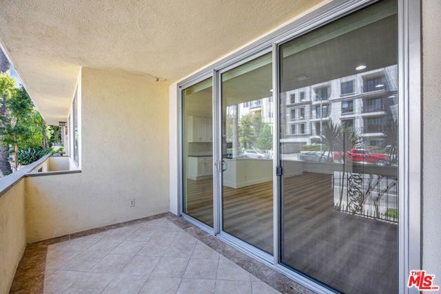 11970 Montana Avenue 110, Los Angeles, CA 90049