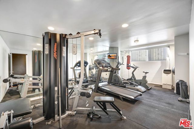 11970 Montana Avenue 110, Los Angeles, CA 90049
