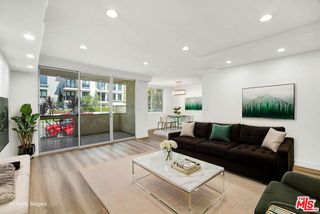 11970 Montana Avenue 110, Los Angeles, CA 90049